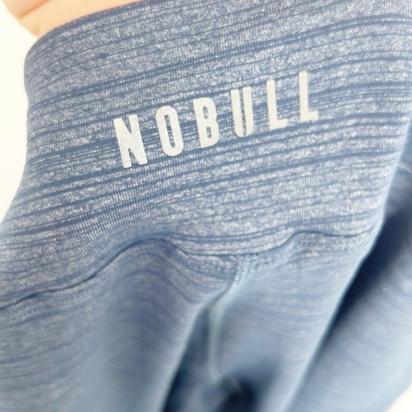 NOBULL Blue Space Dyed Capri Leggings size Medium - Picture 6 of 8